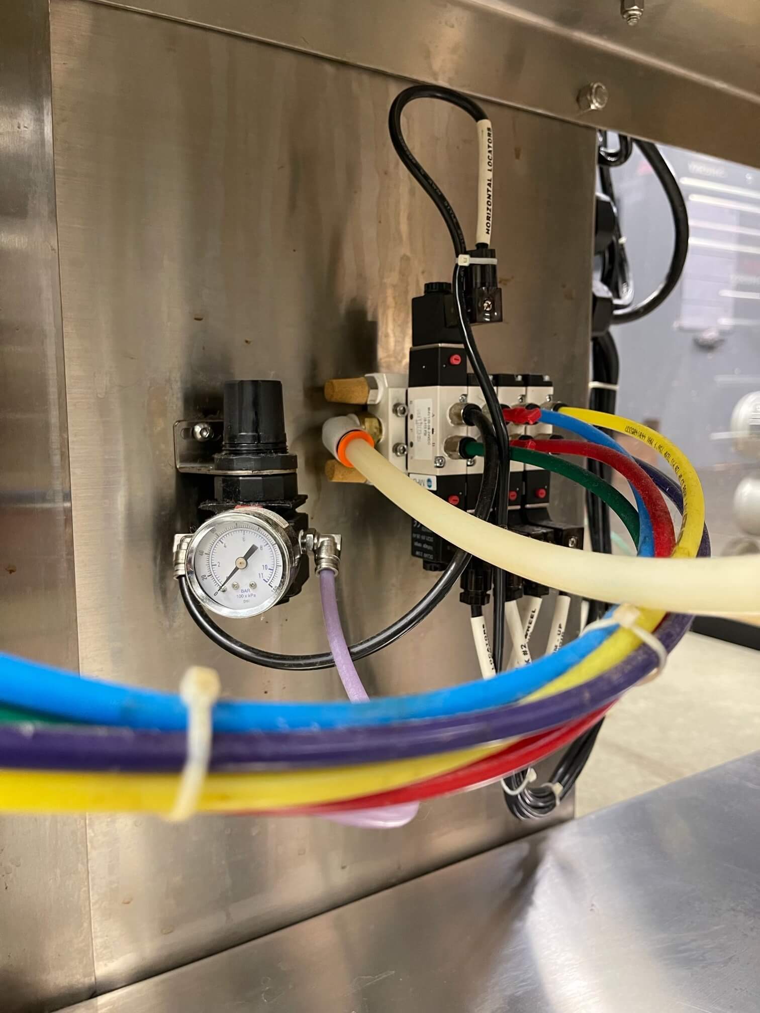 FILAMATIC ProLINE Integrated Bottling Line image 17