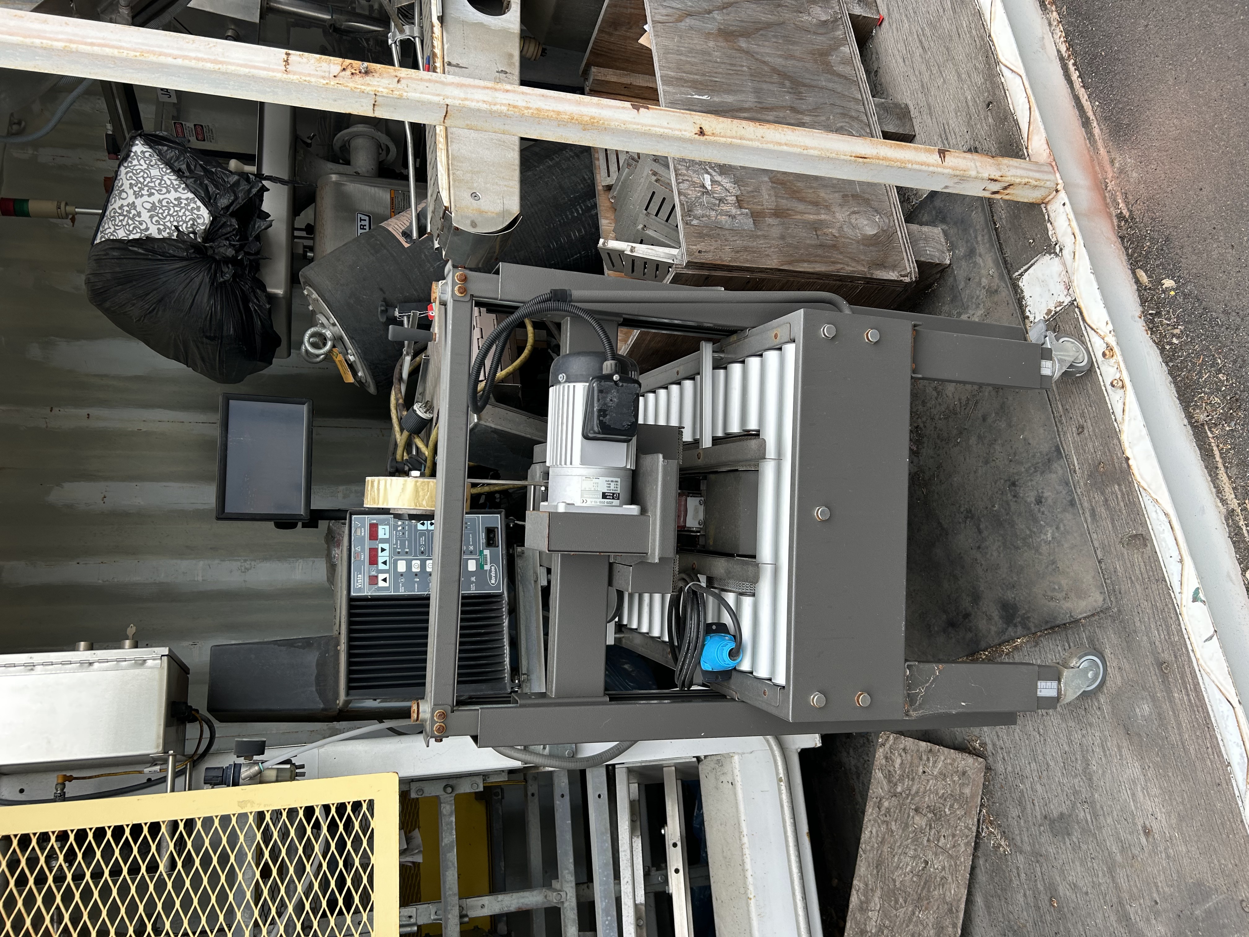 Preferred Packaging Top and Bottom Sealer